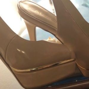 Aldo nude 6 1/2slingback- fantastic longlegs look